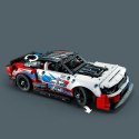 Klocki Technic 42153 Nowy Chevrolet Camaro ZL1 z serii NASCAR LEGO